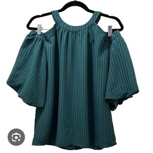 Ann Taylor Green Top Cold Shoulders. EUC Whimsical Fairy Girly‎
